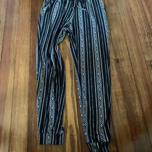 Large Mudd soft joggers